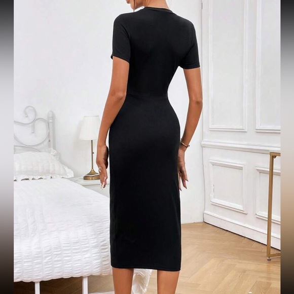 Button Detail Bodycon Dress - Picture 2 of 4